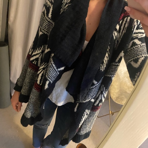 Abercrombie Blanket sweater - Picture 2 of 4